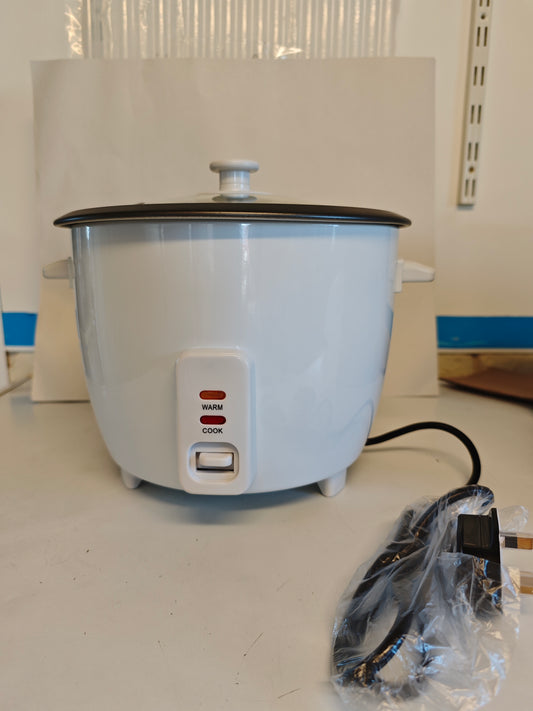 1.8L   700w   rice cooker  家用电饭煲